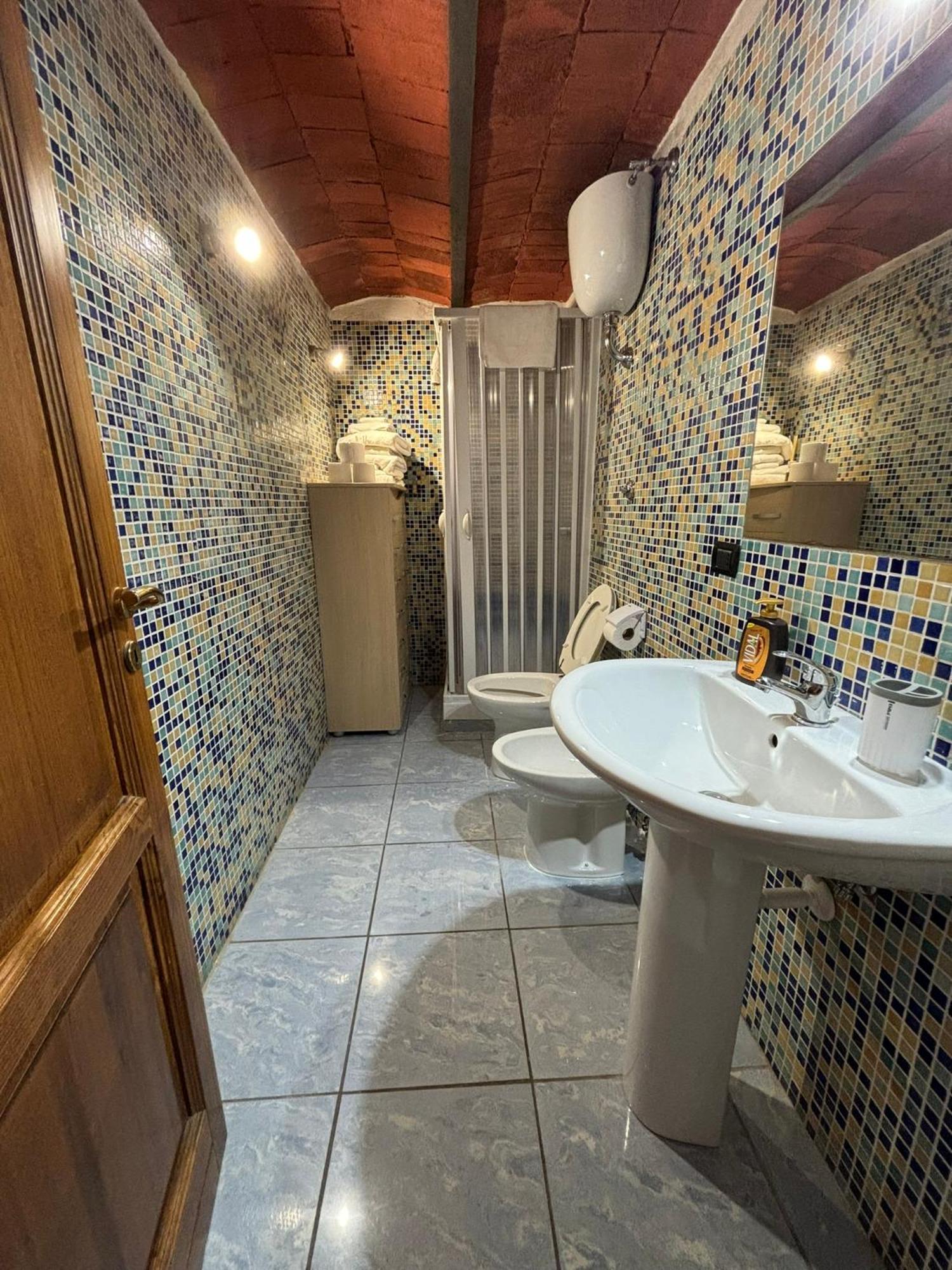 Azzurra Apartment Napoli Bagian luar foto